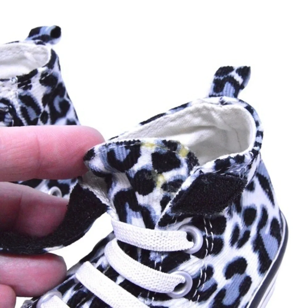 Old Navy Retro Cheetah Print Corduroy High Top Sneakers, Size 5‎
